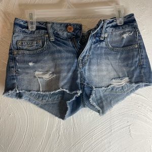 American Eagle Women’s Size 4 Denim Shorts MedWash